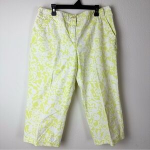 NWOT Sigrid Olsen Green and‎ White Floral Capris